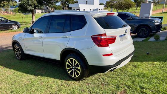 BMW X3 2.0 20I X LINE 4X4 16V GASOLINA 4P AUTOMÁTICO BMW X3 2.0 20I X LINE 4X4 16V GASOLINA 4P AUTOMÁTICO